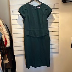 Size 14 beautiful green classiques entier dress